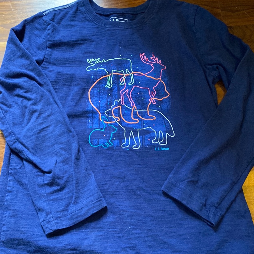 LL bean tee